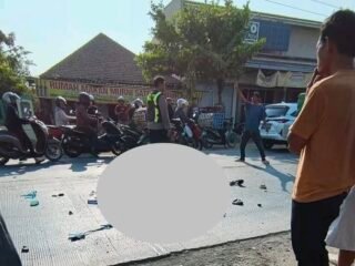 Kecelakaan Maut di Jalan Pejagan Brebes, Pengendara Motor Tewas Usai Tertabrak Truk