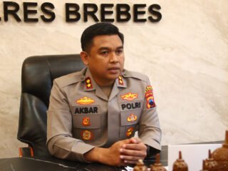 Polisi Ungkap Motif Sementara Pelaku Pembacokan Satu Keluarga di Brebes