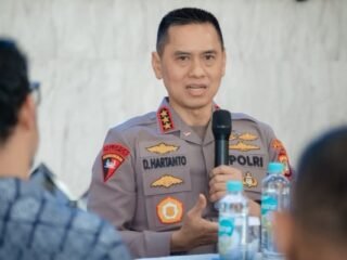 Kapolda Metro Jaya Siapkan Jalur Aduan WhatsApp, Kritik Wartawan Jadi Bahan Evaluasi